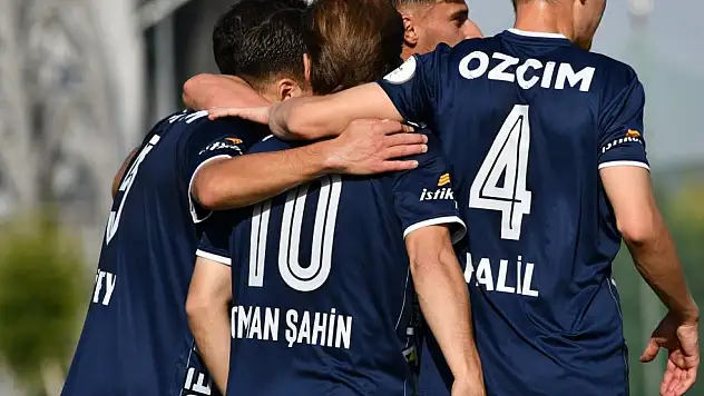 Erciyes 38 FK'da kaptan şov yaptı!