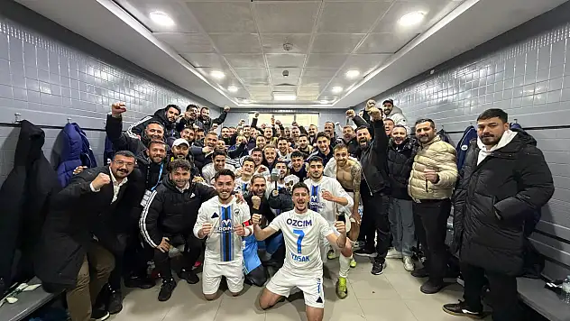 Erciyes 38 FK Kayseri'de kaybetmiyor! İşte galibiyet pozu