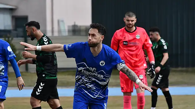 Erciyes 38 FK Kırşehir karşısında 3 puanı 3 golle aldı