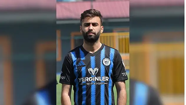 Erciyes 38 FK'nın oyuncusu fileleri havalandırmaya doymuyor!