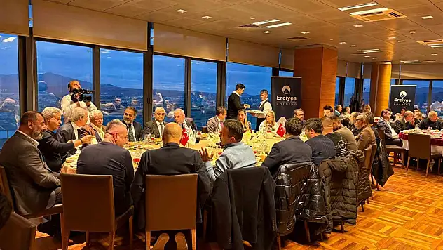 Kayseri'deki ünlü Holdingde iftar buluşması