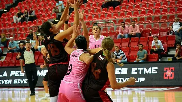 11. Erciyes Cup'ta Adana ASKİ: 64 - Abdullah Gül Üniversitesi: 89