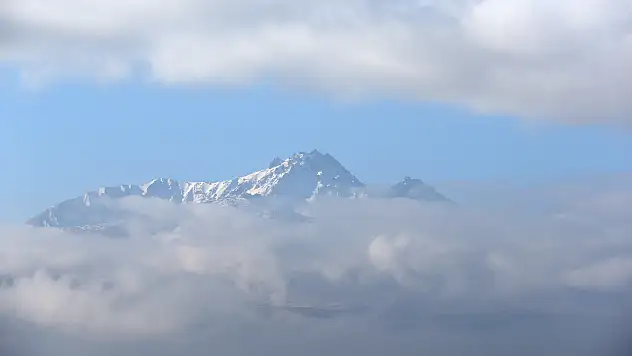 Erciyes Dağı'nda sis güzelliği