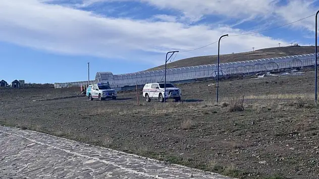 Erciyes Dağı'nda 2 Hollandalı turist uçuruma düştü