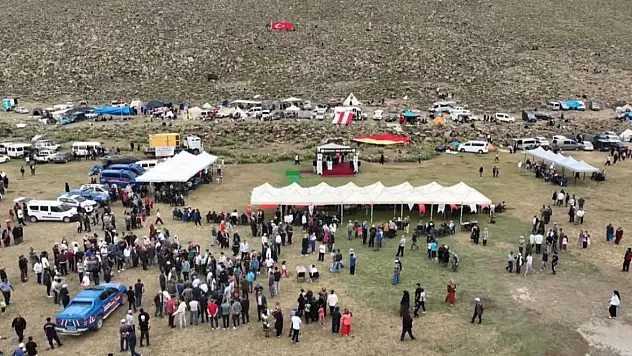 Erciyes gölgesinde Kızılörenliler şölende buluştu