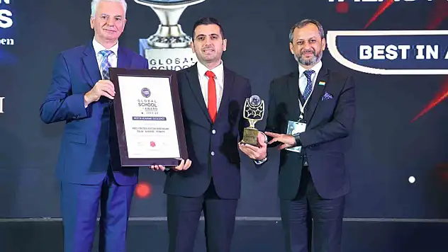 O okul Kayseri'nin gururu oldu
