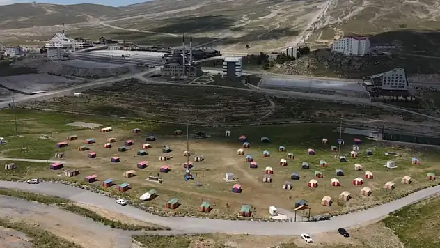 Erciyes'te çadır ve karavan fiyatları belli oldu