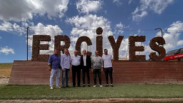 Erciyes'te dikkat çeken buluşma!