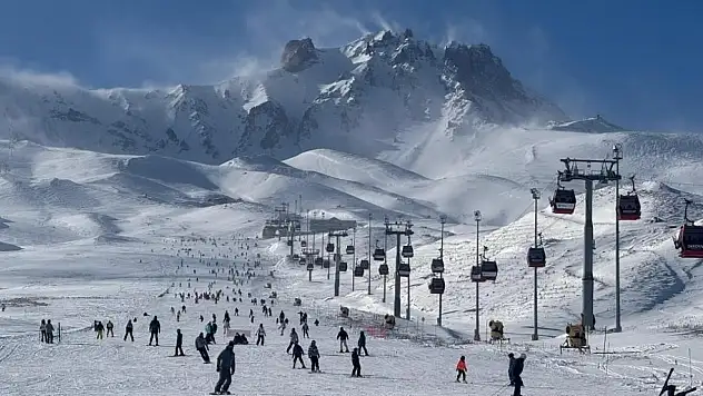 Erciyes'te gözler kara çevrildi! Yeni sezon için beklenti açıklandı