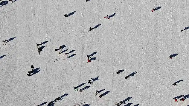 Erciyes'te hafta sonu yoğunluğu