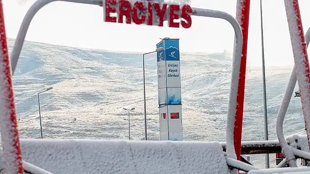 Erciyes'te kar yağışı
