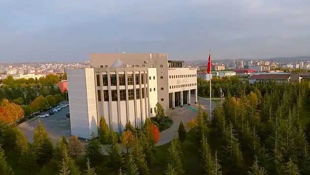Erciyes Üniversitesi açıkladı! Resmen hizmete girdi! Ücretsiz ikram da var