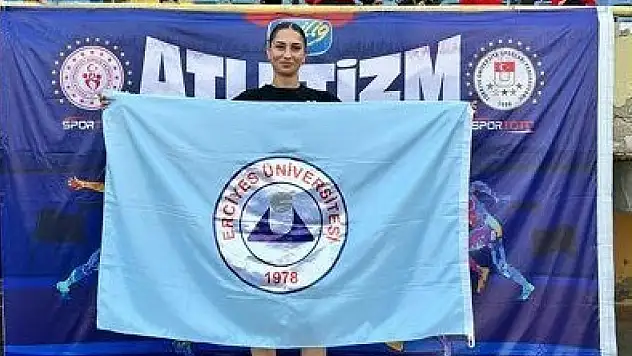 Erciyes Üniversitesi atletizmde madalyaları topladı