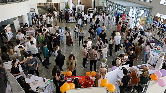 Erciyes Üniversitesi duyurdu: Kapsül Yaz Okulu başvuruları başladı!