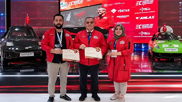 Erciyes Üniversitesi ekibinin buluşu ödülle döndü!