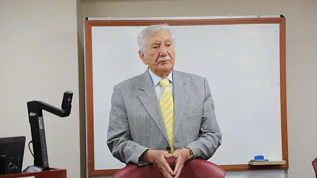 Erciyes Üniversitesi eski Rektörü'nün acı günü!