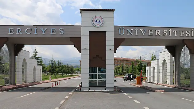 Erciyes Üniversitesi o ismi unutmadı!