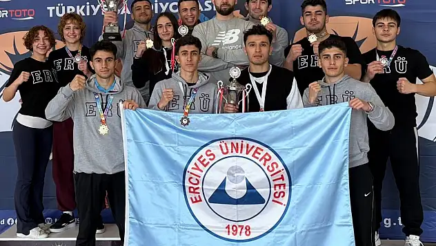Erciyes Üniversitesi öğrencileri Burdur'dan birincilikle döndü!