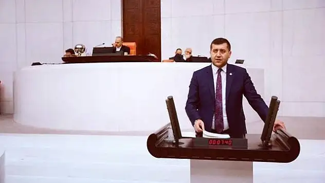 Ersoy Kayseri'ye otoban istedi!