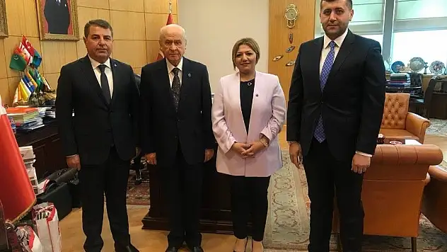 'Kayseri'yi omuzladın, bizi de en iyi şekilde temsil ediyorsun'