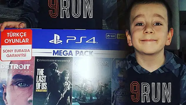 Ersoy, playstation sözünü tuttu 