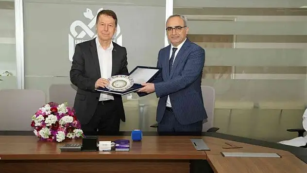 ERÜ'de 'Devir Teslimi' yapıldı