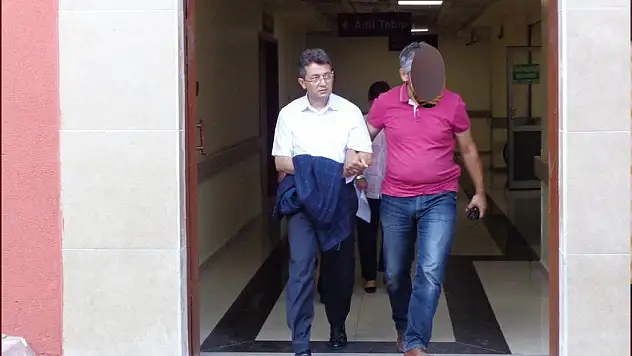 ERÜ'de açığa alınan 100 personelden 48'i gözaltına alındı