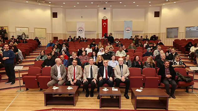 ERÜ'de akademik destek toplantısı