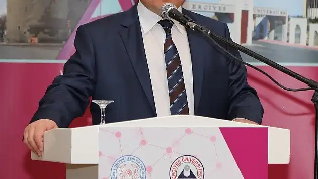 ERÜ'de Erciyes Tıp Genetik Günleri Başladı