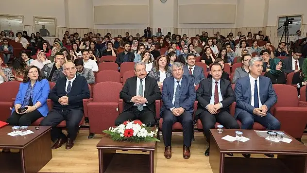 ERÜ'de 4. Kariyer Günleri Başladı
