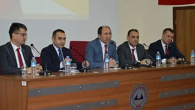 ERÜ'de 'Muhasebe Mesleğinin Geleceği' konuşuldu