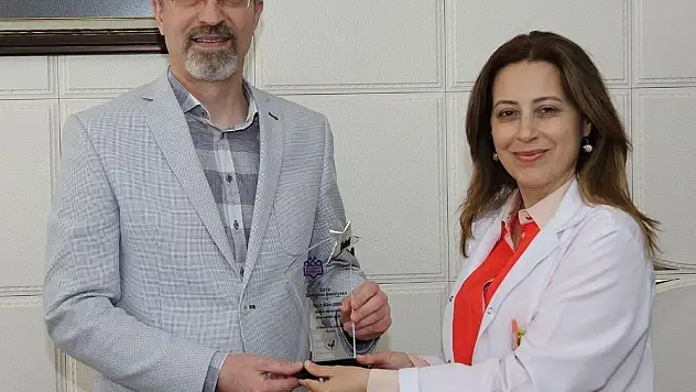 ERÜ Hastanelerinde El Hijyeni Gözlem Faaliyetinde El Hijyeni Şampiyonu Belli Oldu