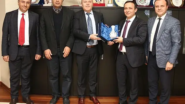ERÜ Rektörü Çalış,  Prof. Dr. Başaran'ı Tebrik Etti!