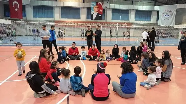 ERÜ Spor Bilimleri 55 öğrenciyi misafir etti
