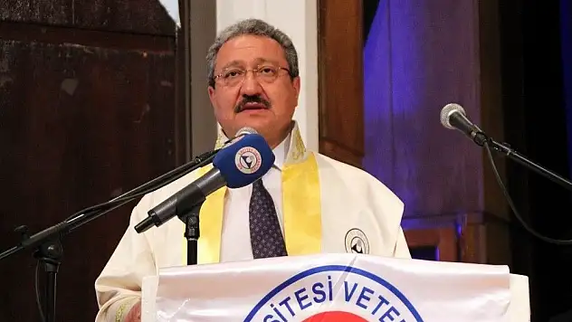 ERÜ Veterinerlik Fakültesi'nde mezuniyet sevinci