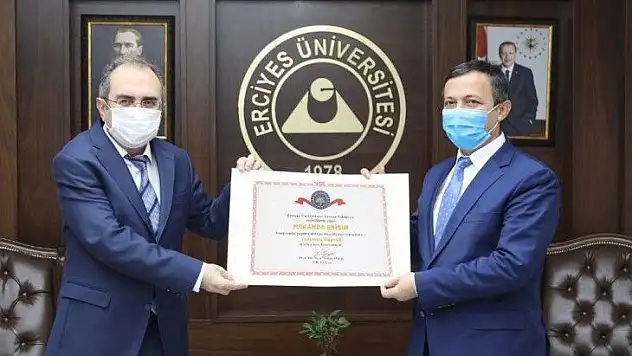 ERÜ'ye Turuncu Bayrak Belgesi Verildi
