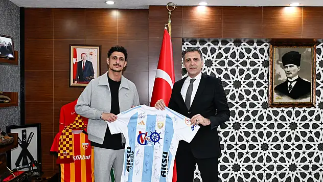 Erzurum FK'yı şampiyon yaptı, Kayseri Emniyet Müdürü'nü ziyaret etti