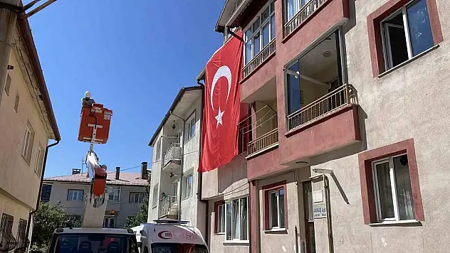 Eşinin şehadet haberini Sivas'ta aldı
