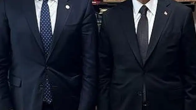Eski bakandan MHP'li vekile ziyaret!