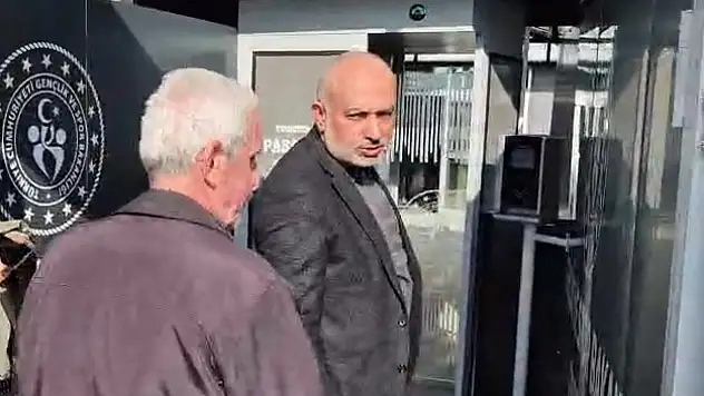 Eski Başkan Ali Çamlı stadyumda!