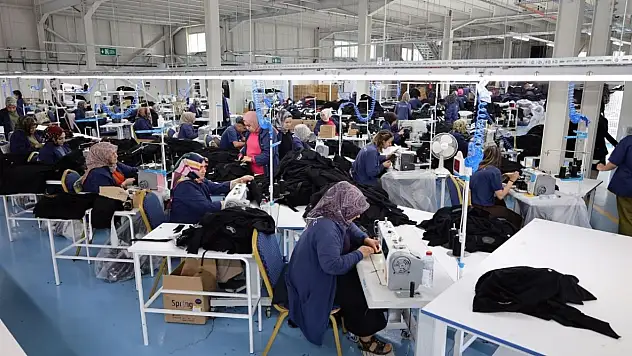 Eski cezaevi tekstil fabrikasına dönüştü! Yahyalı'da istihdam büyüyor