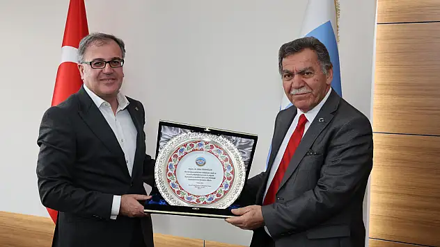 Esnaf odalarından Özdoğan'a ziyaret