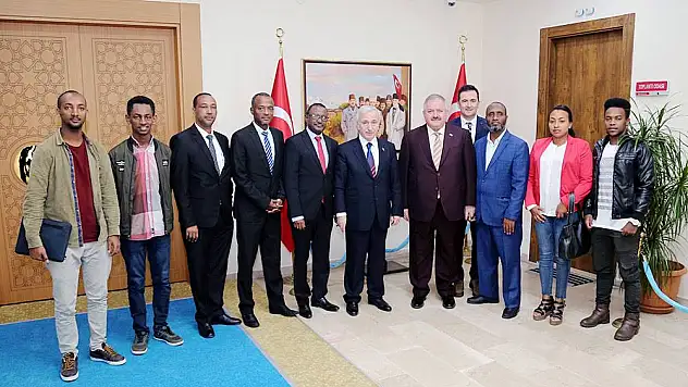 Etiyopya Heyetinden Vali Kamçı'ya Ziyaret