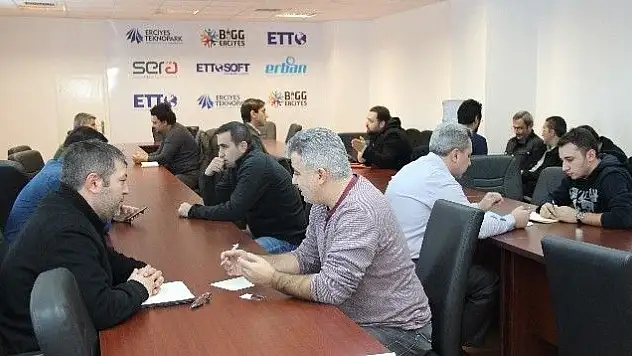 ETTOSOFT Yazılım kümesi firmaları akademisyenlerle buluştu
