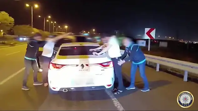 Evlenme vadiyle dolandırdı hapsi boyladı