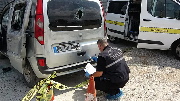 Fabrikada çıkan tartışma silahlı kavgaya dönüştü!