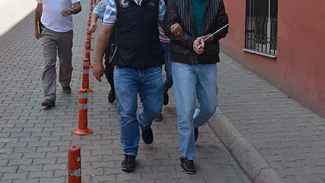 Fetö'den Gözaltına Alınan 8 Akademisyen Hakim karşısında