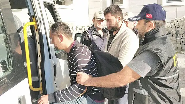 FETÖ'den gözaltına alınan askerler hakim karşısına çıkarıldı