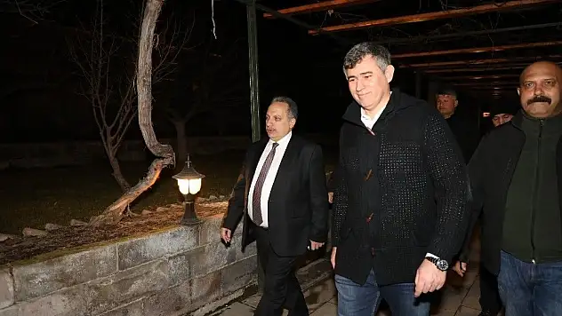 Feyzioğlu, Talas'ta anılarını tazeledi
