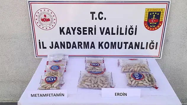 Film senaryosu değil gerçek! Kayseri'de midelerinde 3 kilo uyuşturucu ile yakalandılar